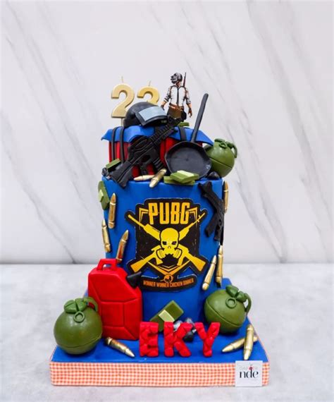 kue ulang tahun tema pubg tertarik bundle skin Studio Game potongan besar image 2